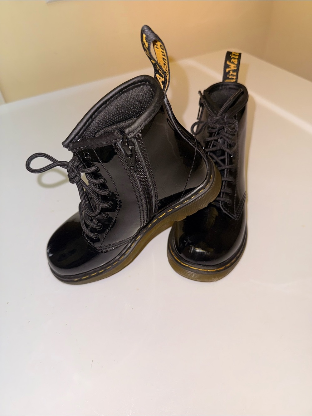 Dr. Martens Toddler 1460 PATENT LEATHER LACE UP BOOTS